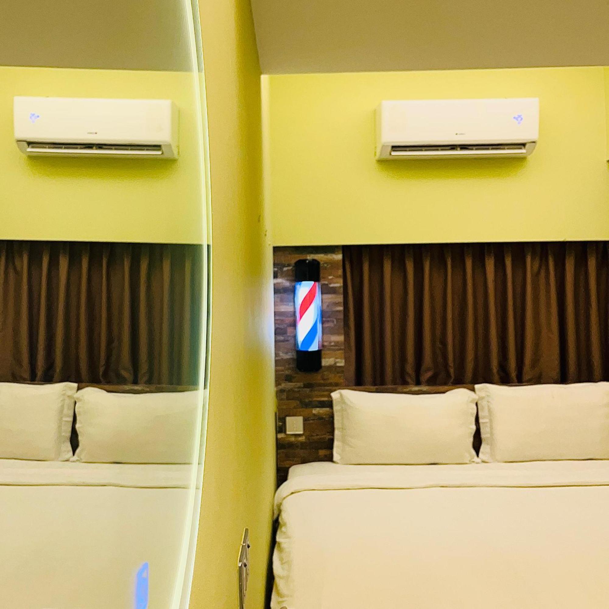The Atelier Boutique Hotel Кота-Кінабалу Номер фото